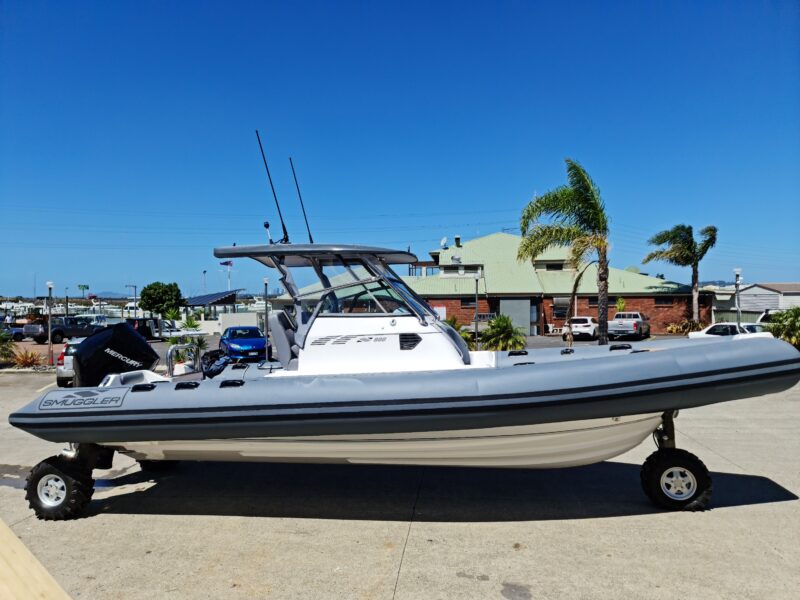 2026 Strata 800 Midcabin