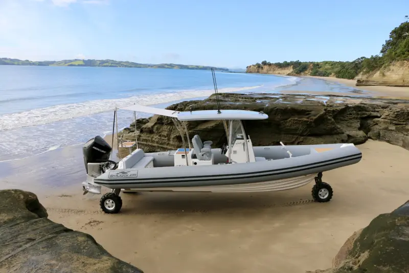 Smuggler Raises the Bar with the New 800 Centre Console Elite